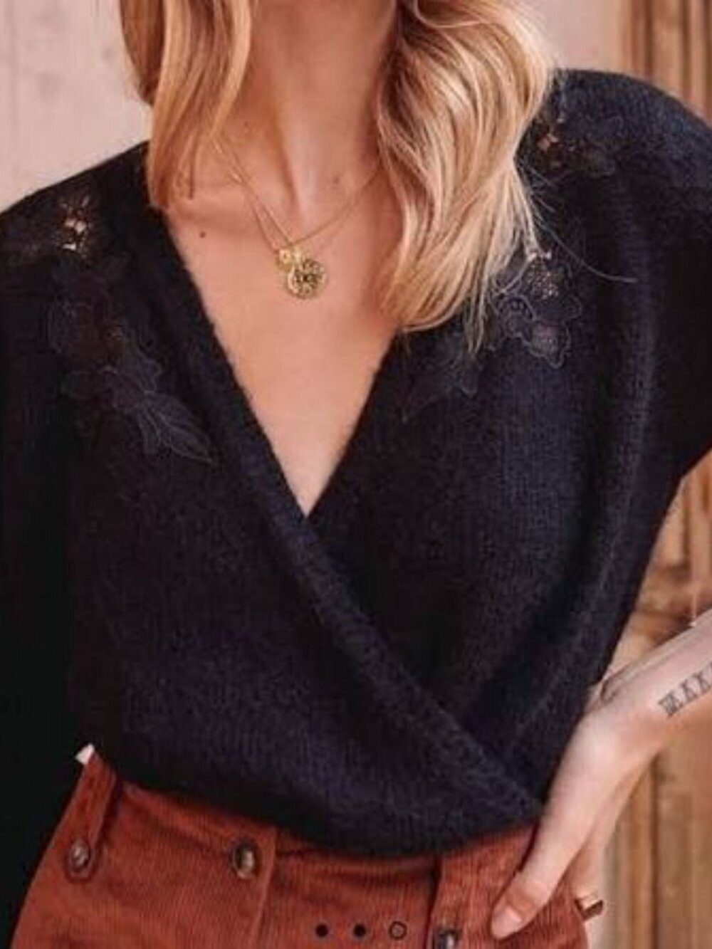 EUC Sezane Timothee Mohair Wool Embroidered Sweater Black XS